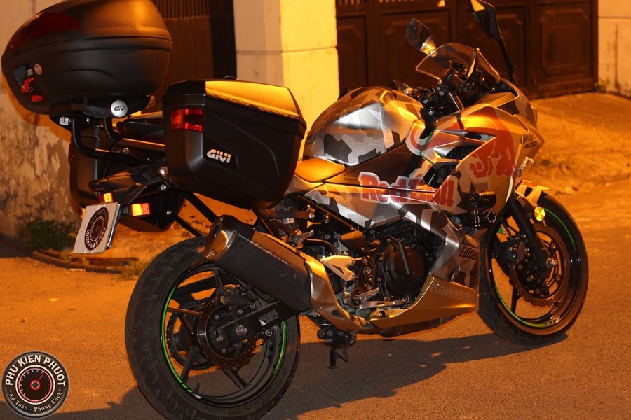 thùng moto ninja 400