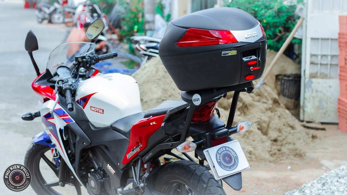 cbr150 2014 gắn givi b34n